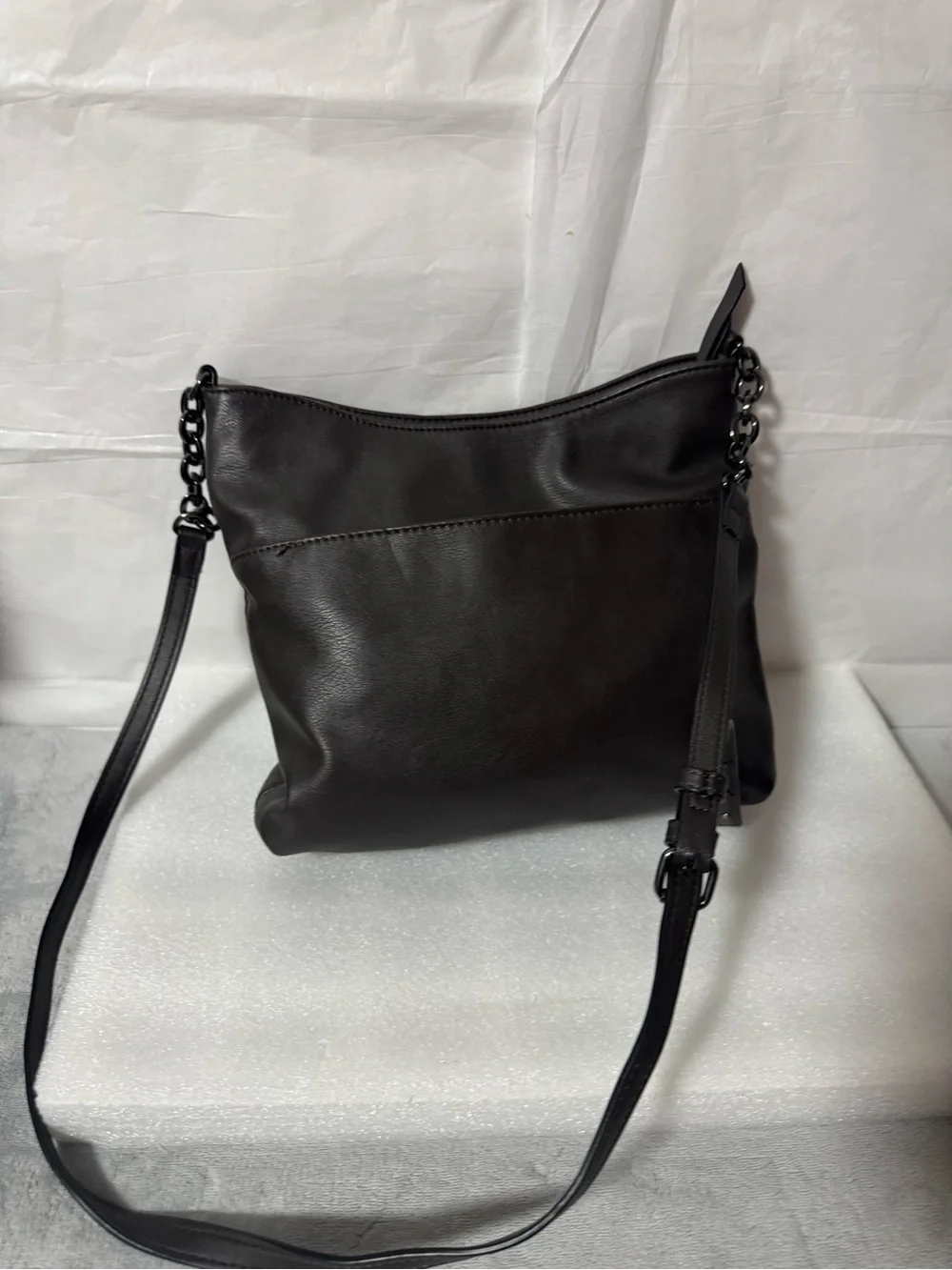 Sleek Black & Silver Women’s Crossbody Bag